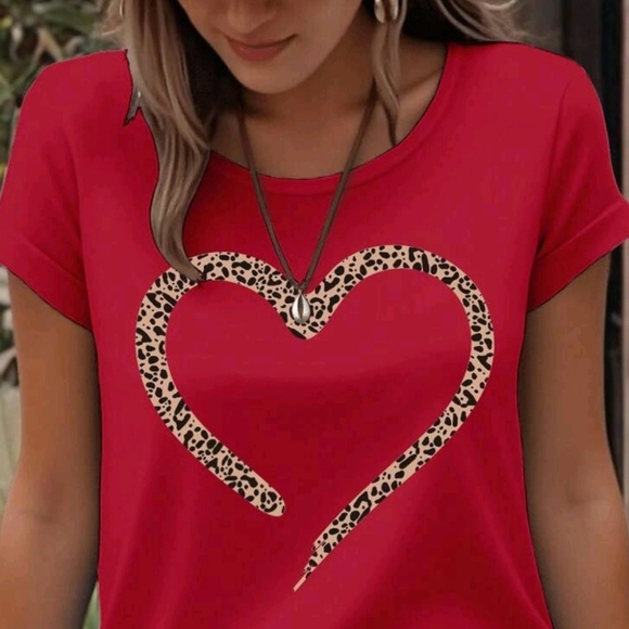 Tops - Leopard Heart Red Women's Top